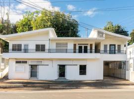 Casa Norma in Mayaguez, khách sạn ở Hacienda Constanza