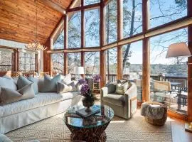 Chalet On Smith Lake - Perfect Lakeside Retreat!