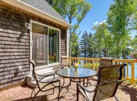 Serene Steuben Home with Scenic Ocean Views!, Hotel in Steuben