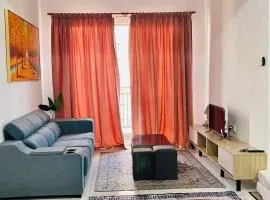 3BR Nice & Cozy Condo Near Bangi Wonderland w Pool