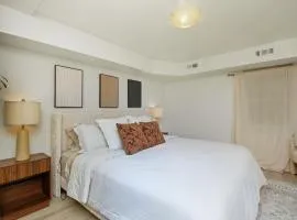 Designer 2 Bedroom Apt near Emory
