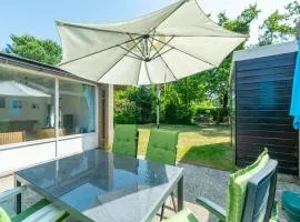Duinland 190, 5-guest bungalow with garden