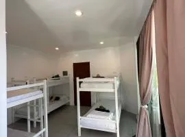 Gracey Dive Resort and Restaurant