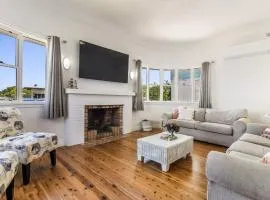 Selah - 36 Woodburn Street