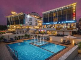 Hotel Sai Inn at Statue of Unity, Hotel in Rājpīpla