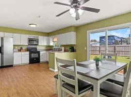 Sarasota Bradenton Getaway 3BR Sleeps 10