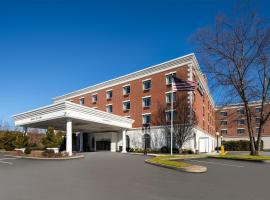 Hampton Inn & Suites By Hilton - Rockville Centre, хотел в Роквил Сентър