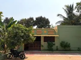 Sharda Guest House Hampi