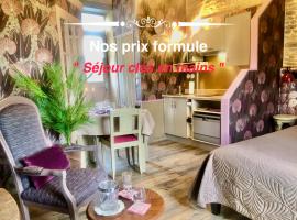 Les Fleurs De Lys, Suites'Appart , Entr&eacute;e et Terrasse Priv&eacute;e Proche de la Mer, hotel para golfe em Saint-Georges-dʼOl&eacute;ron