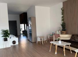 Luxury Villa Residence Corbeanca, hotel a Corbeanca