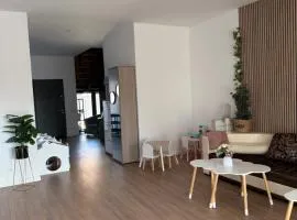 Luxury Villa Residence Corbeanca