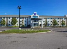 Motel 6-Whitby, ON - Toronto East