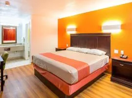 Motel 6-Red Oak, TX - Dallas
