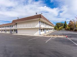 Motel 6-Yreka, CA, ξενοδοχείο σε Yreka