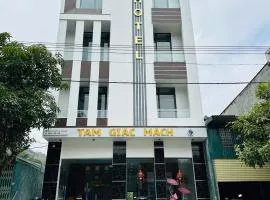 TAM GIAC MACH Hotel