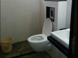 Hotel Royal Regency, hotel i Pālakollu