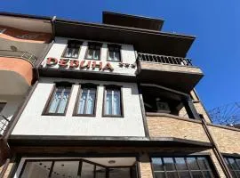 Къща за гости Девина