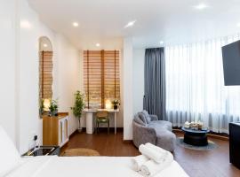 Sài Gòn Heat Hotel, khách sạn ở TP. Hồ Chí Minh