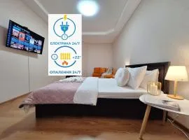 Велике ліжечко на Садовому. Мережа Alex Apartments. Цілодобове безконтактне заселення