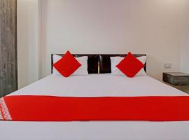Hotel O by OYO Royal Residency, hotel a Juhi Bari