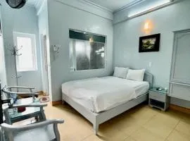 KHÁCH SẠN NGỌC LY 5
