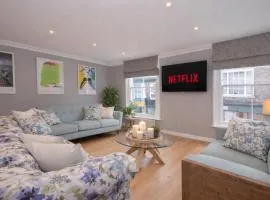 Fossgate Luxury Duplex City Centre Apartment with Free Parking