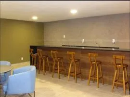 Max Carneiros Suítes