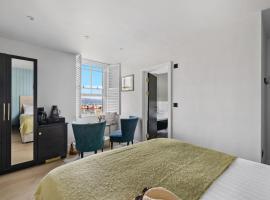 Leader Suite - Sea View - Free Wi-Fi, hotell i Brixham