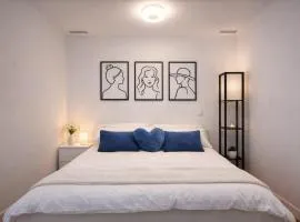 Toro Almudena Suites