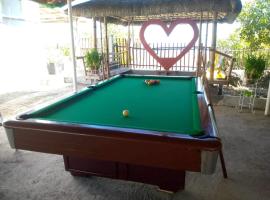 Jamilla's private pool resort – hotel w mieście Pinamalayan