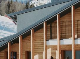 Rifugio Colere 1600 by Cloud 7, מלון בקולרה