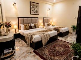 Hotel Premium Fine International: Tājganj şehrinde bir otel