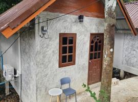 Lazy Elephant Bungalow Resort, Hotel in Ko Man Nai