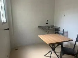 Apartamento kitnet em vila na mundurucus guama