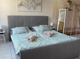 nJoy! EXPO Studio Bonlanden - Messe & Parkplatz