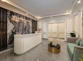 Romeo Hotel Ngoai Giao Doan