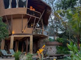 Satori Zen Club，Itauguá的飯店