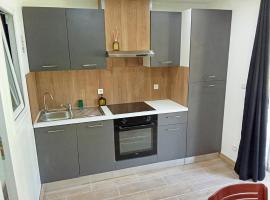 EVASION LOUE #5 x2 people "La POTERIE" – hotel w mieście Lods