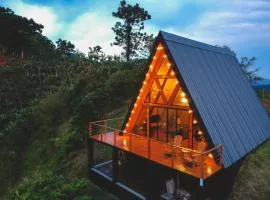 Cabanas Caipora - O melhor do turismo de experiência da Mantiqueira - vista, jacuzzi, lareira, 1h de Campos do Jordão, 3h de SP