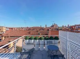 L'attico dell'Edera - Panoramic View with Jacuzzi