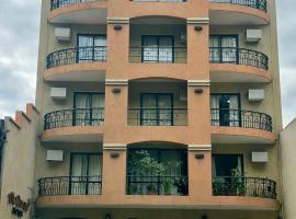 Altoparque Hotel Salta, hotel i Salta