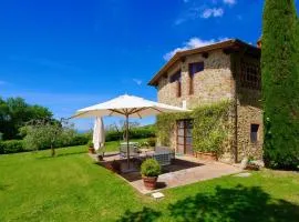 San Donato Retreat by Arceno Rentals CLub
