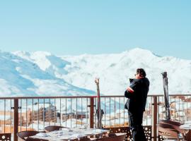 Hôtel Koh-I Nor by Les Etincelles: Val Thorens'te bir otel