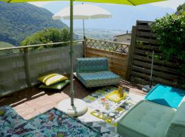 Le cabinet de curiosités de Natacha – hotel w mieście Aigle