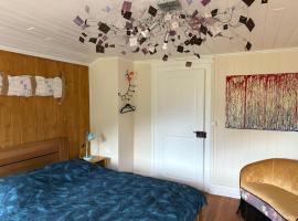 Le cabinet de curiosités de Natacha, Hotel in Aigle