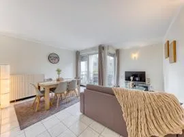 Appartement lumineux à deux pas d Orly Aeroport