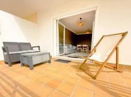 Marta Apartment - Balcony, Patio, Pool