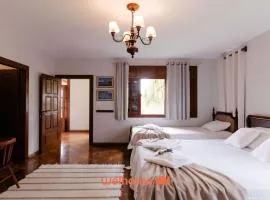 Suíte aconchegante com vista para Pedra Azul