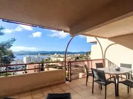 Apartment Les Mandariniers-2 by Interhome