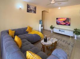 COZY Two BEDROOM, hotel a Bamburi